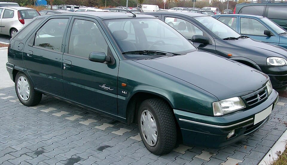 Citroën ZX berline de face