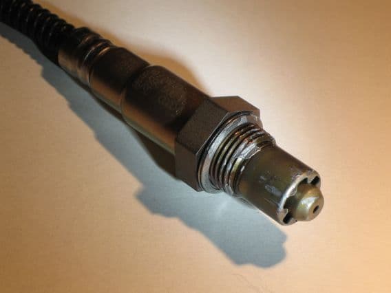 Sonde lambda automobile filetée