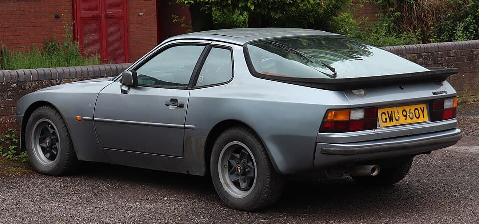 Porsche 944, 964