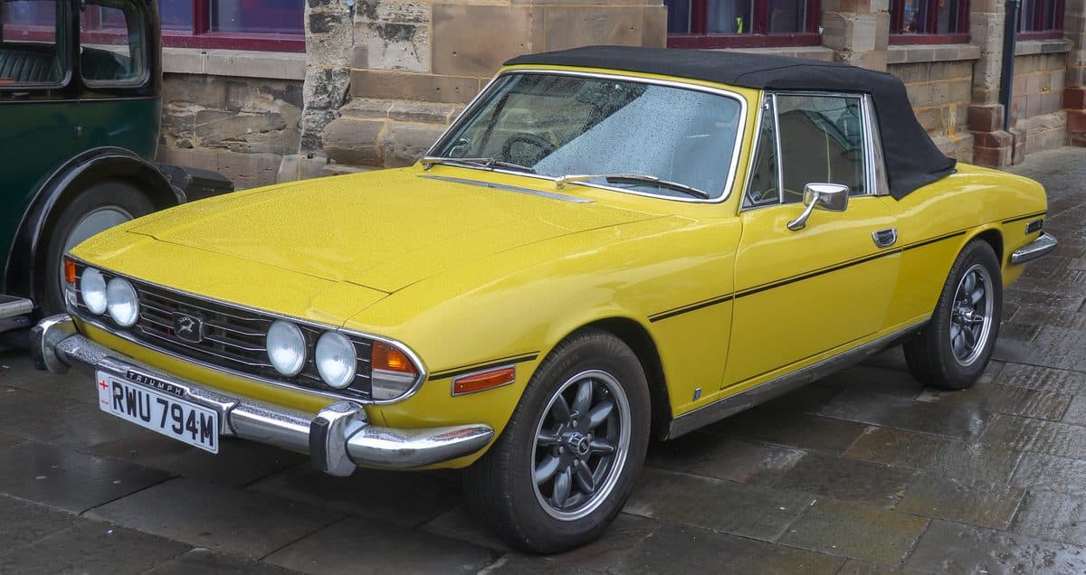 Triumph Stag cabriolet britannique V8