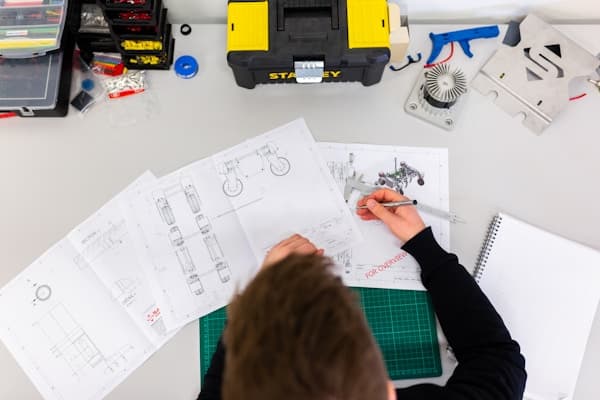Soudure de précision sur circuit imprimé